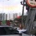 Motorista perde o controle e bate carro em poste na Av.ACM na manhã desta terça