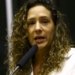 Vereadora viúva de Marielle Franco registra ameaça de estupro
