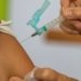 Sociedade de Infectologia pede reforço da vigilância sobre covid-19