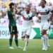 Após mais de cinco meses, Neymar volta a jogar e brilha com dois gols em amistoso do PSG