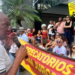 Professores realizam protesto após suspensão de votação dos precatórios