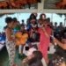 Alunos da Ilha de Maré aprendem literatura em passeios de barco