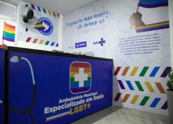 Ambulatório LGBT+ promove cadastramento para vagas de emprego
