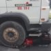 Colisão entre moto e caminhão deixa trânsito lento na Avenida Bonocô