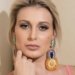 Andressa Urach se arrepende de doação de R$ 2 milhões para Igreja Universal