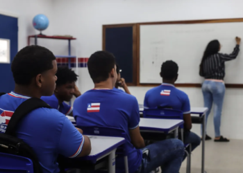 Estudantes da rede estadual celebram boa pontuação no Enem 2023
