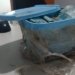 Aposentado encontra pote de sorvete com dinheiro ao limpar terreno