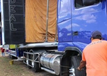 Carnaval 2024: Motoristas de trios elétricos passarão por bafômetro