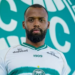 Vitória negocia empréstimo do zagueiro Reynaldo, ex-Goiás e que está no Coritiba