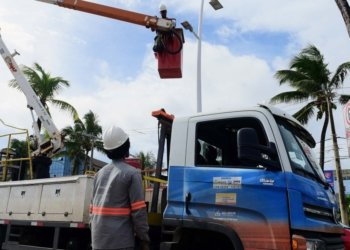 Iluminação na orla de Salvador passa por ações de zeladoria