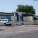 Mulher dá à luz em banheiro de hospital sem saber que estava grávida