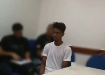 Homem que decepou mão de mãe após mata-lá tem prisão mantida