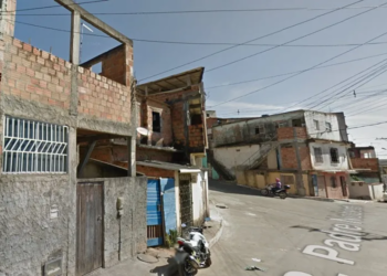 Idoso de 60 anos é morto a tiros dentro de casa em Salvador