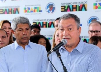 Governador admite falta de projeto e fala em acordo para inclusão de obras no Novo PAC