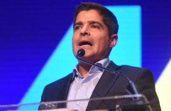 ‘Jerônimo, até quando o senhor vai fechar os olhos?’, questiona ACM Neto