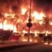 Ônibus é incendiado na Avenida Suburbana e policiamento na região é reforçado