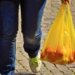 Câmara de Salvador aprova gratuidade de sacolas em supermercados