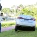 Motorista bate carro em canteiro na Av.Juracy Magalhães