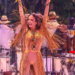 Claudia Leitte sofre com público baixo em projeto realizado em Salvador e doa ingressos