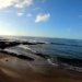 Pai morre ao tentar salvar filho de 13 anos de afogamento em praia de Salvador