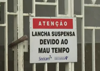 Travessia Salvador-Mar Grande completa três dias suspensa devido ao mau tempo