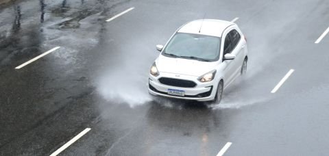 Inmet divulga alerta de chuva para Salvador e mais de 70 cidades baianas