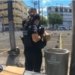 Populares encontram crânio humano dentro de lixeira no Comércio
