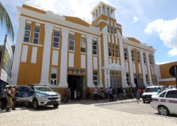 Travessia Salvador-Morro de São Paulo retoma operação regular nesta sexta (14)
