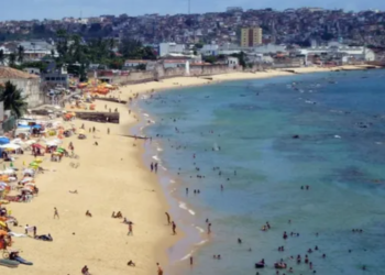 Segundo Boletim de Balneabilidade divulgado pelo Inema, pontos turísticos como o Porto da Barra e o Rio Vermelho estão vetados