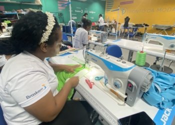 Projeto oferece curso profissionalizante gratuito de costura industrial; veja como se inscrever
