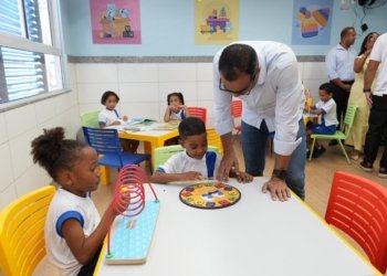 Prefeitura de Salvador inicia ano letivo com entrega de escola no Lobato com capacidade para 800 alunos