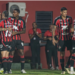 Com dois gols de Renê, Vitória atropela o Piauí e assume a liderança do Nordestão