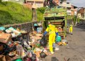Descarte irregular de lixo dificulta a regularização do serviço de coleta em Salvador