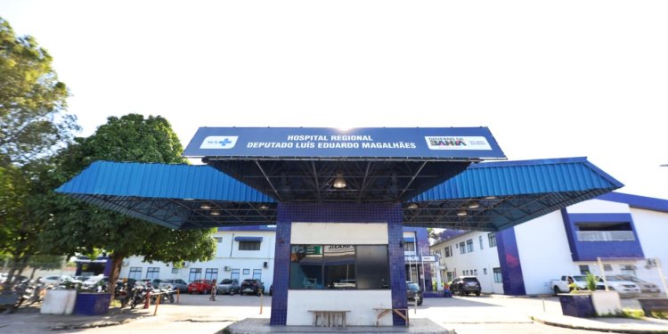 Secretária da Saúde garante continuidade dos serviços no Hospital de Porto Seguro durante transição de gestão