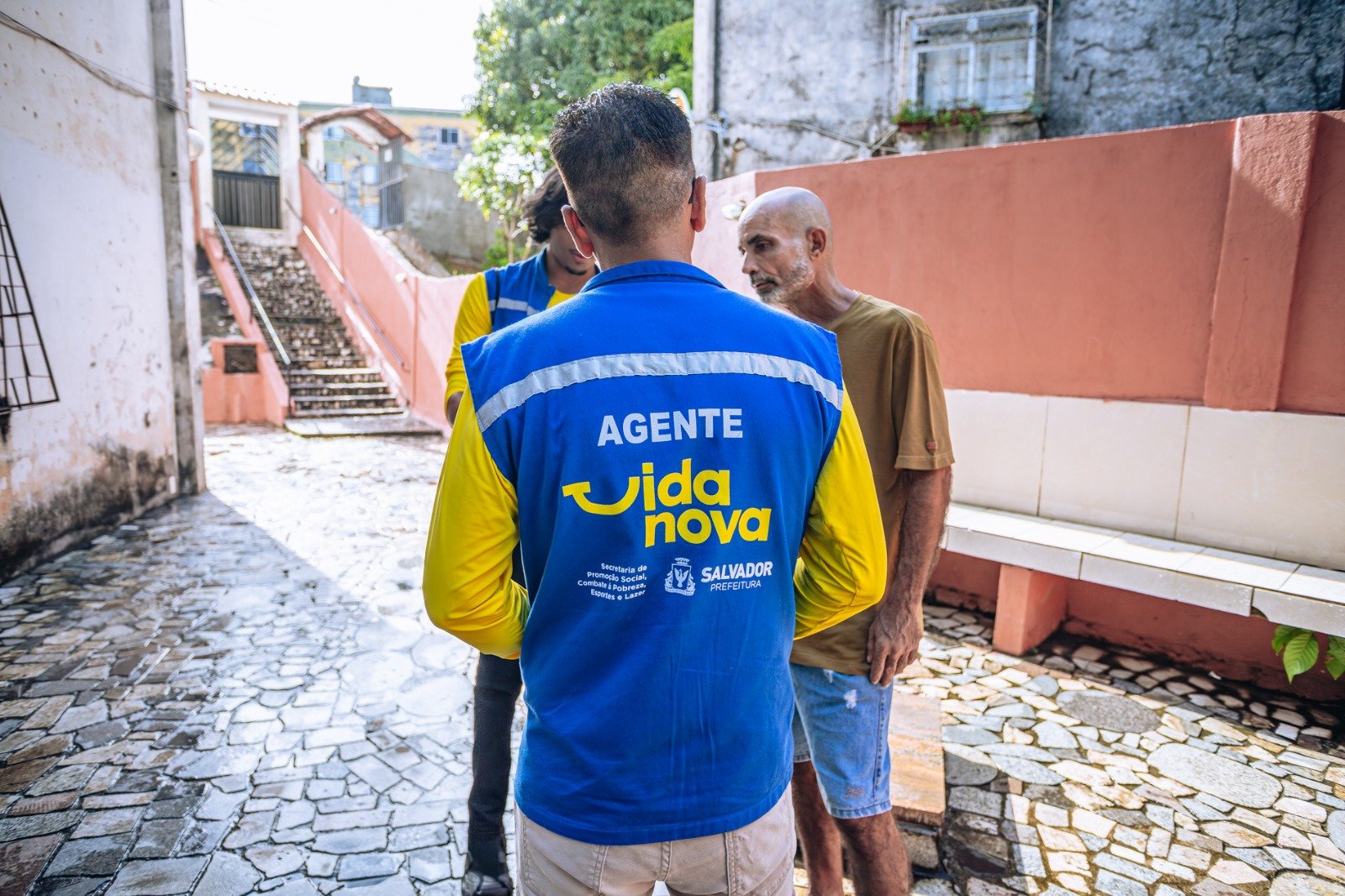 Programa Vida Nova soma mais de 250 mil visitas para busca ativa e acompanhamento de famílias em extrema pobreza em Salvador