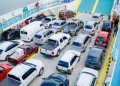 Ferry-boat tem espera de mais três horas nesta segunda