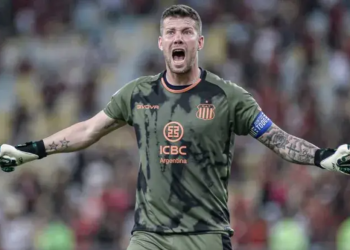 Bahia prepara investimento de até R$ 5 milhões para contratar goleiro argentino